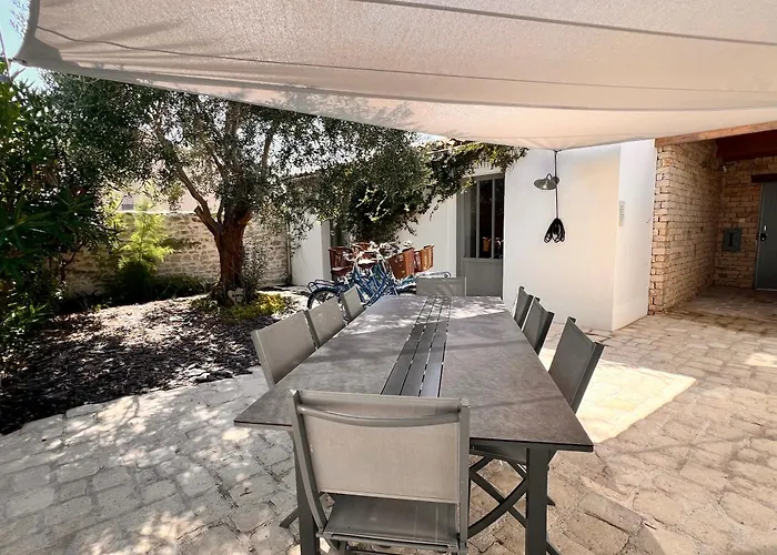 Hébergement de vacances Rivage Maison Spacieuse Avec Piscine Et *